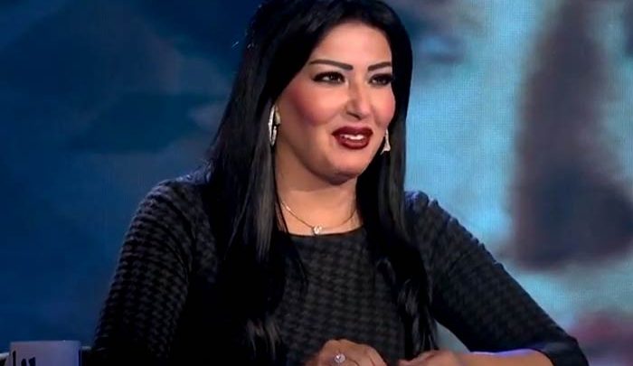 أجر سمية الخشاب في برنامج «أنا وأنا»