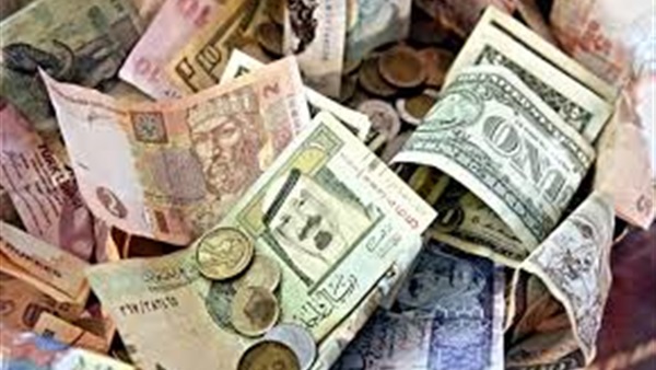 تعرف على سعر العملات اليوم الاحد..الدولار يسجل هذا الرقم