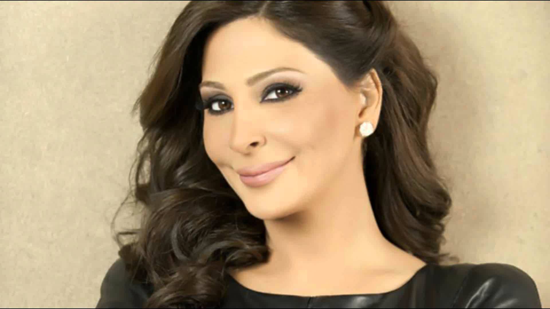 اليسا تفجر مفاجأة في المؤتمر الصحفي بعد قليل