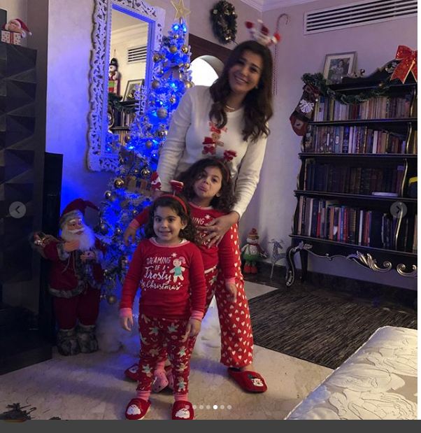 عائلة عماد متعب تحتفل بالكريسماس