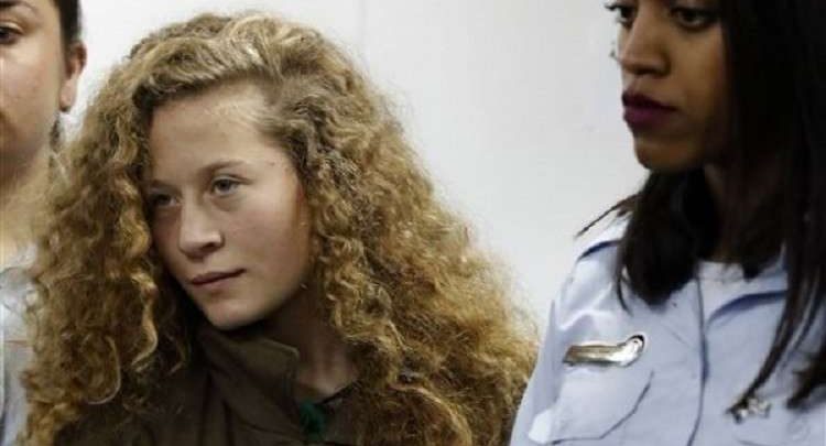 سنغافورة تحظر فيلما فلسطينيا عن عهد التميمي..السبب