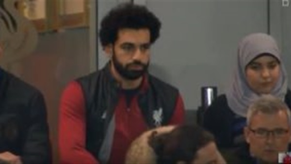 الفرعون المصري «محمد صلاح» وزوجته