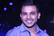 محمد رشاد يفاجىء خطيبته في عيد ميلادها