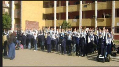 بالفيديو| مدرسة بنات ثانوي تحتفل بـ«عيد الأم» على مهرجان «دلع تكاتك»