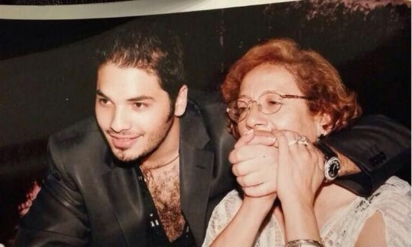 رامي عياش ووالدته الراحلة