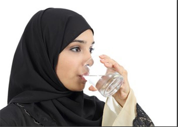 حكم شرب المياه أثناء آذان الفجر في رمضان