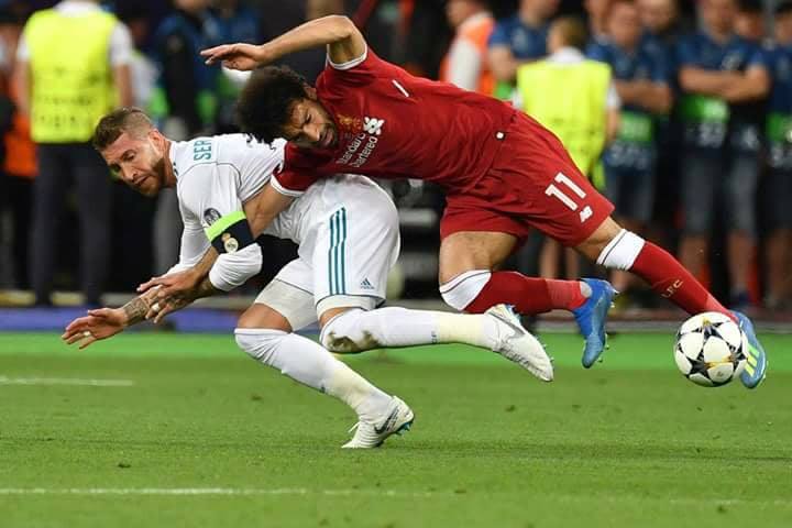 تعمد راموس إصابة محمد صلاح