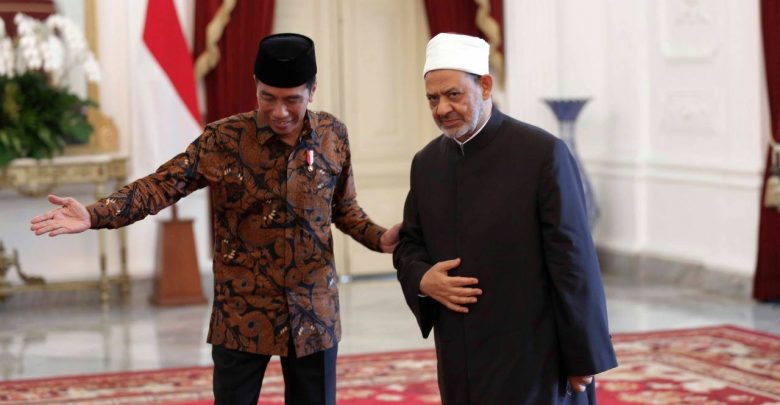 استقبال أسطوري للإمام أحمد الطيب في إندونيسيا