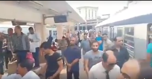 مظاهرات في محطات مترو الأنفاق