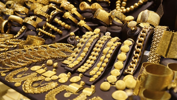 بعد انخفاضه عالميًا 14 دولار.. انخفاض كبير في أسعار الذهب اليوم بمصر وعيار 21 يسجل هذا الرقم!
