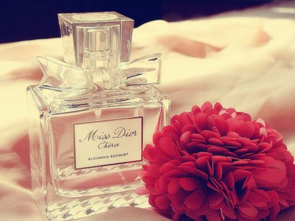 عطور مشهورة