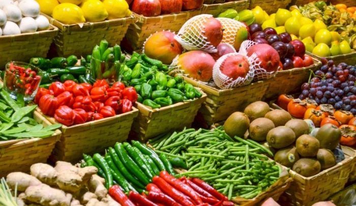 استقرار أسعار الخضروات في سوق العبور وكيلو الطماطم يسجل 5 جنيهات