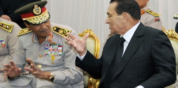 مبارك ومحمد حسين طنطاوي