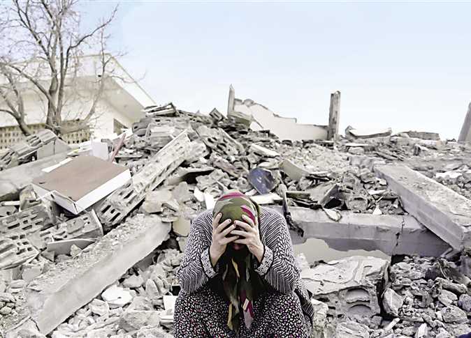 مأساة إمرأة تركية فقد 70 من عائلتها
