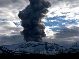 نشاط بركان نيفادو ديل رويز