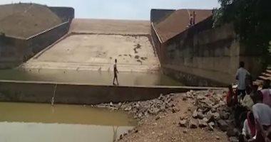 مسؤول هندي يأمر بإفراغ سد ضخم من المياه