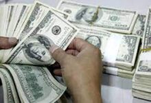 خطة الحكومة لمحاصرة الدولار ومفاجأة بشأن مصير الجنيه