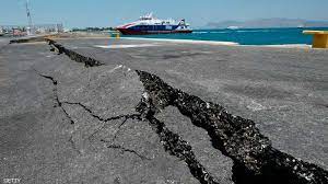 زلزال ضخم يضرب اليونان