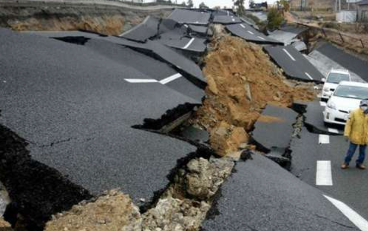 زلزال ضخم يضرب جنوب أفريقيا