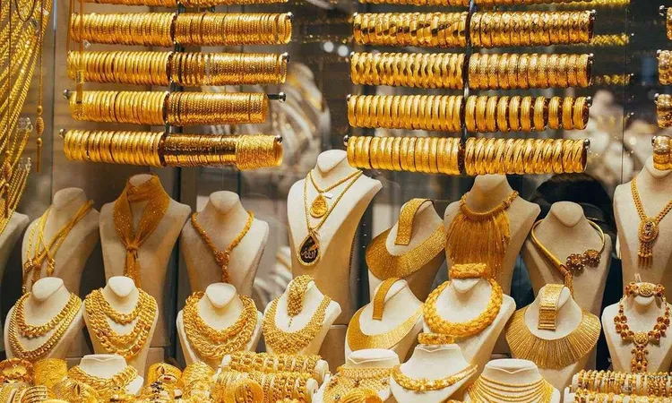 نجيب ساويرس يكشف مفاجأة بشأن سعر الذهب الفترة القادمة