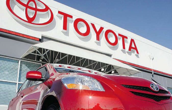 حقيقة إجبار شركة تويوتا العملاء على الدفع بالدولار لشراء السيارات