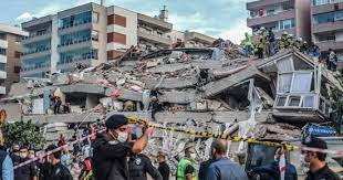 زلزال ضخم يضرب كولومبيا