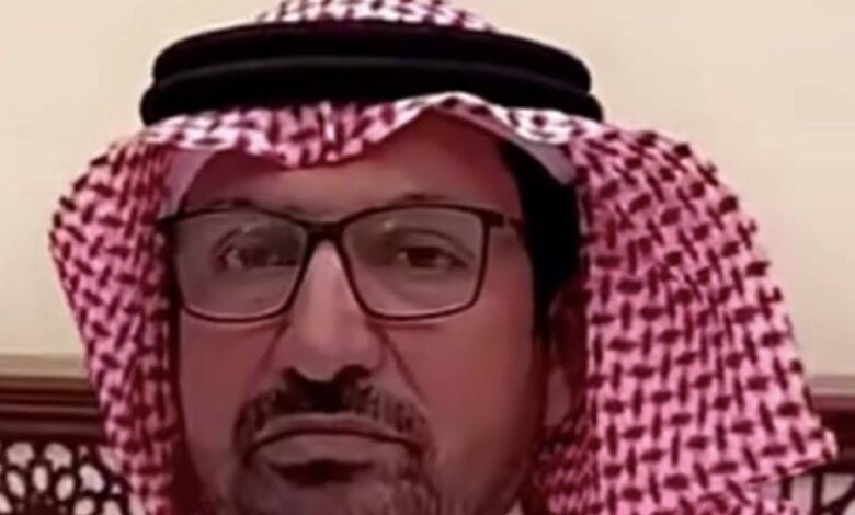 سعودي يصبح حديث العالم بعدما حدث لابنه على منصة القصاص