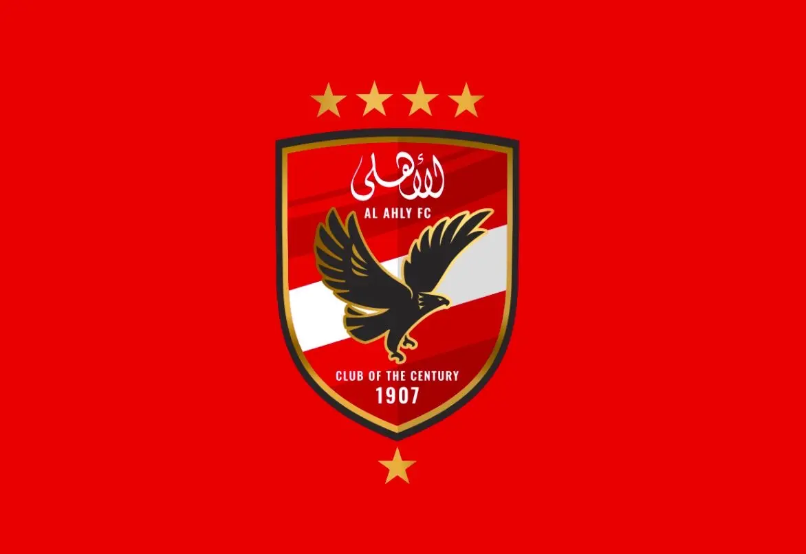 الأهلي يخطط لصفقة مدوية.. ومدرب كريستيانو يدخل الصورة
