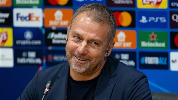 برشلونة يفاجئ الجماهير: هذا اللاعب خارج الفريق بقرار جريء من هانزي فليك