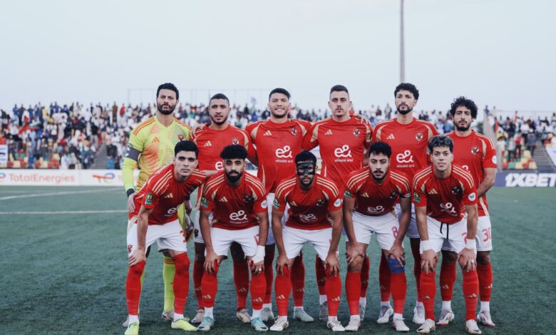 الأهلي يواجه مفترق طرق: رحيل محترف ومصطفى العش يتصدر المشهد مع مفاوضات صفقة عالمية