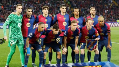 صدام داخل برشلونة بعد الكلاسيكو.. يامال ورافينيا يطالبان بطرد نجم كبير من الفريق