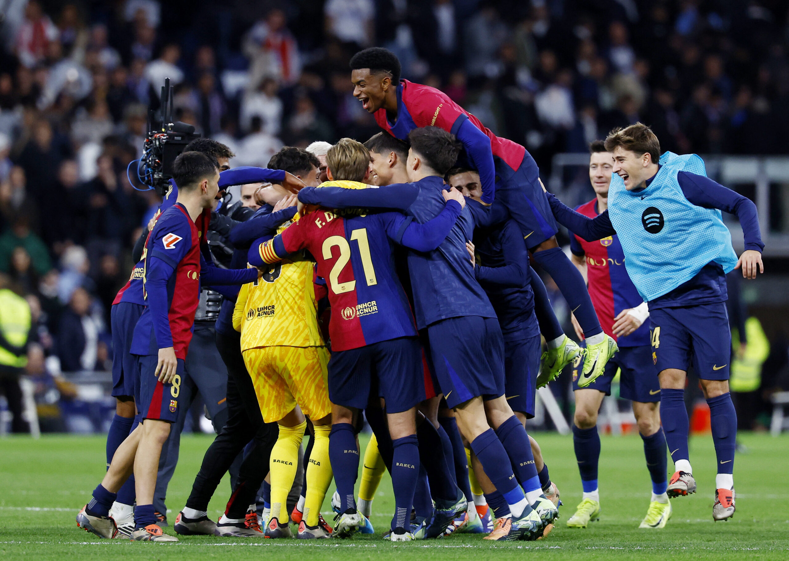 برشلونة يستعد لتوديع لاعب وسطه الشاب في مباراة اليوم أمام أتلتيك بلباو