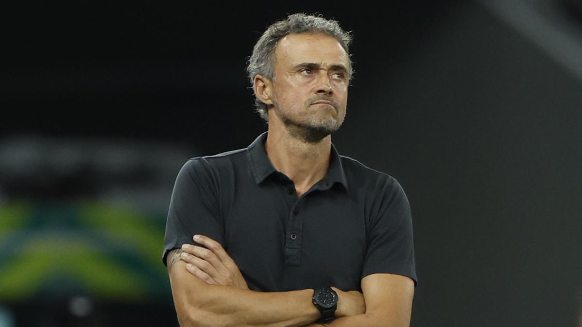 لا جافي ولا بيدري.. لويس إنريكي يُشعل الميركاتو بطلب صادم من برشلونة