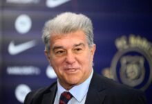 مانشستر يونايتد ينقذ فليك ويقترب من ضم نجم برشلونة الكارثي مقابل 50 مليون يورو