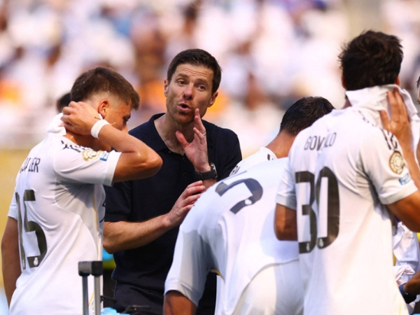ريال مدريد يفاجئ الجميع: موهبة إنجليزية جديدة على رادار البرنابيو