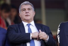 لابورتا يصعّد ضد نجم برشلونة: "ارحل فورًا... وإلا ستدفن في الدكة"