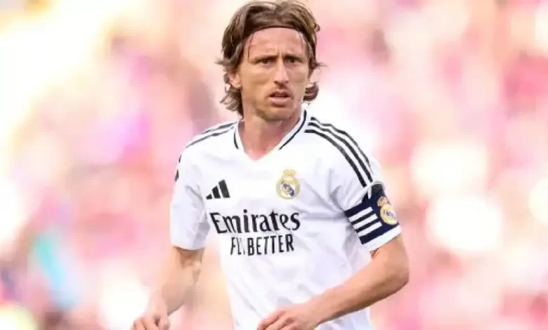 لوكا مودريتش يحسم مصيره.. اتفاق سري مع نادي كبير يُشعل الجدل قبل نهاية مغامرته مع ريال مدريد