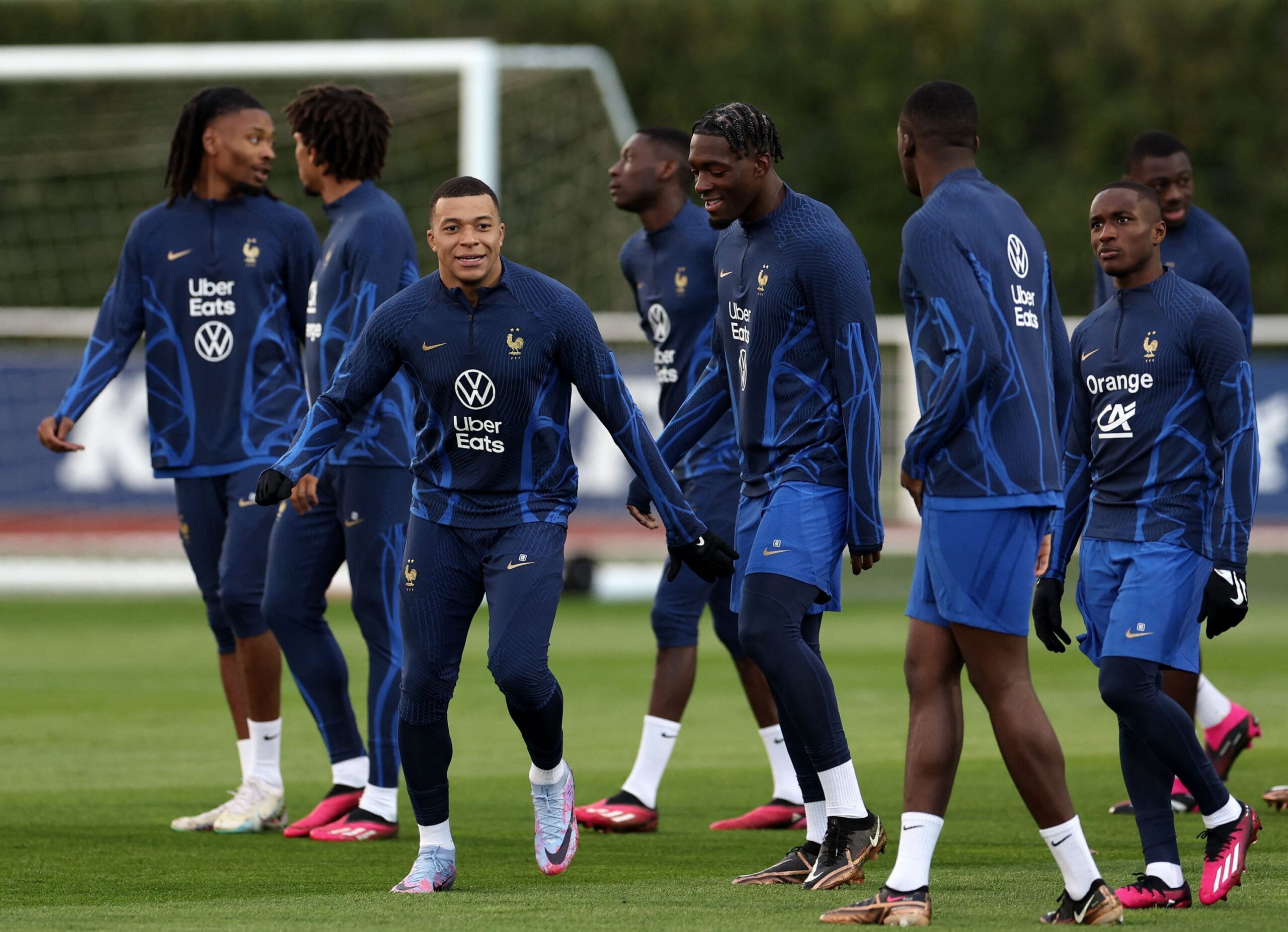 مبابي يفجرها.. دعوة نجم فرنسا لزميله للانضمام إلى ريال مدريد تُشعل الشائعات