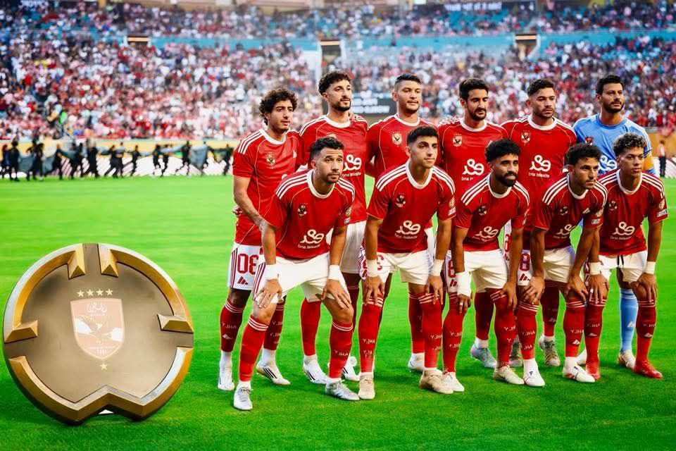 رحيل نجم الأهلي بعد كأس العالم للأندية يُثير الجدل