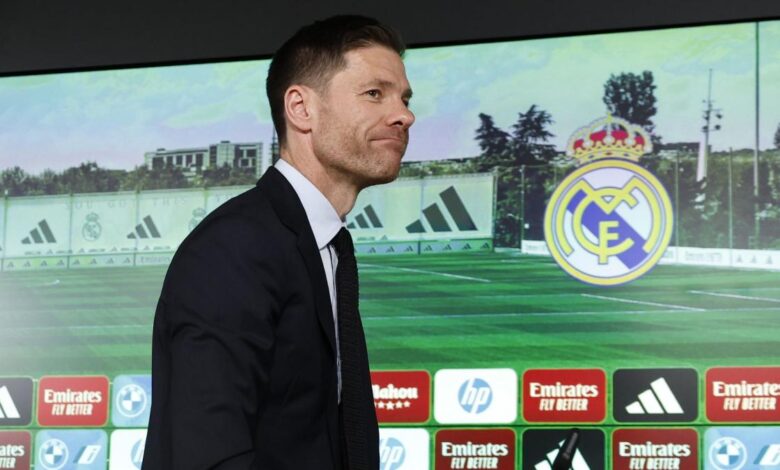تشابي ألونسو يطرد نجم ريال مدريد من حساباته قبل مونديال الأندية.. واللاعب يطلب فرصة أخيرة من بيريز