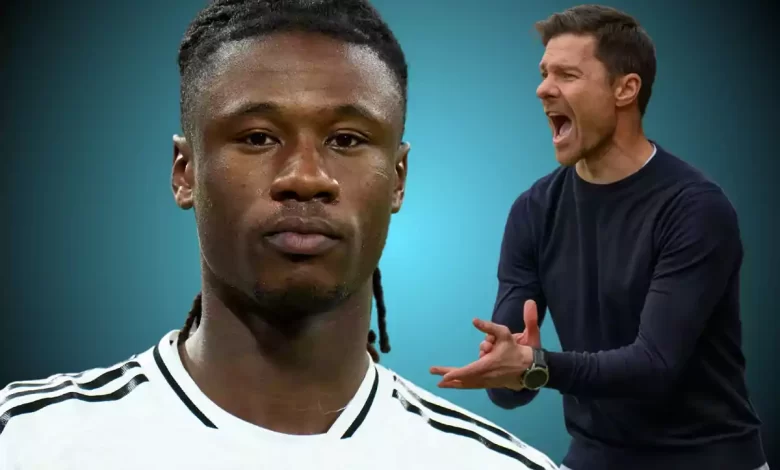 تشابي ألونسو يصدم كامافينجا بقرار نهائي يُربك مستقبله في ريال مدريد