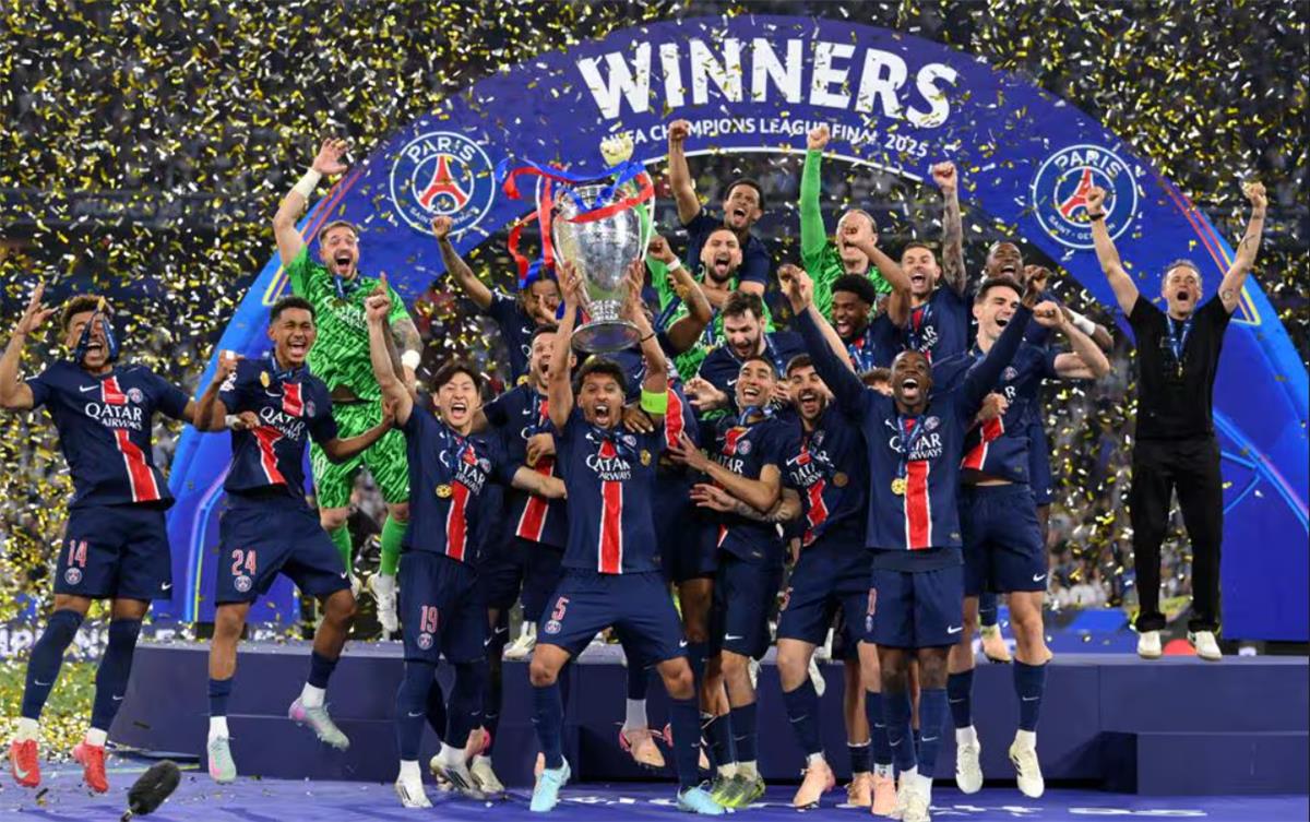 صدمة في باريس: نجم التتويج بدوري الأبطال يريد الانتقال إلى ريال مدريد
