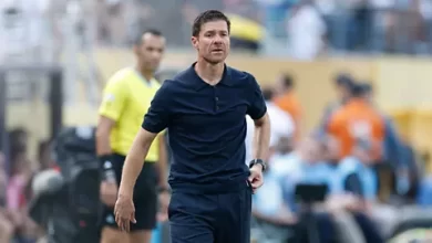 غضب في غرفة الملابس.. ألونسو يهاجم ثنائي الريال بعد السقوط أمام باريس