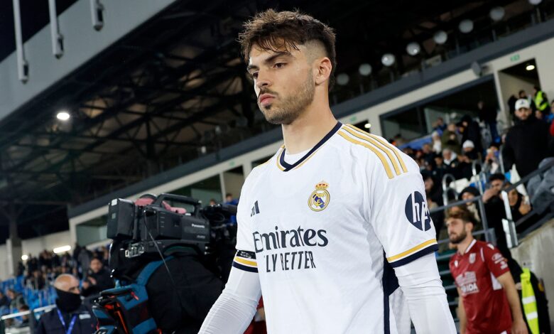 أزمة تضرب ريال مدريد.. تشابي ألونسو يُصدر قرارًا صادمًا بحق أسينسيو