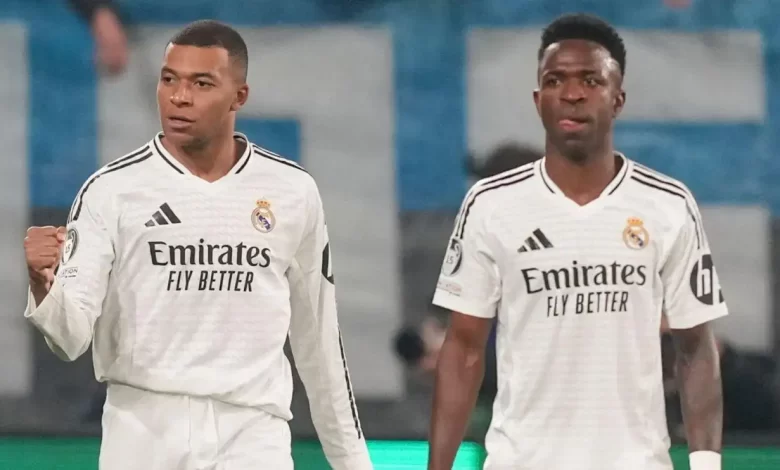 ريال مدريد يُفاضل بين مبابي وفينيسيوس.. وتشابي يقول كلمته