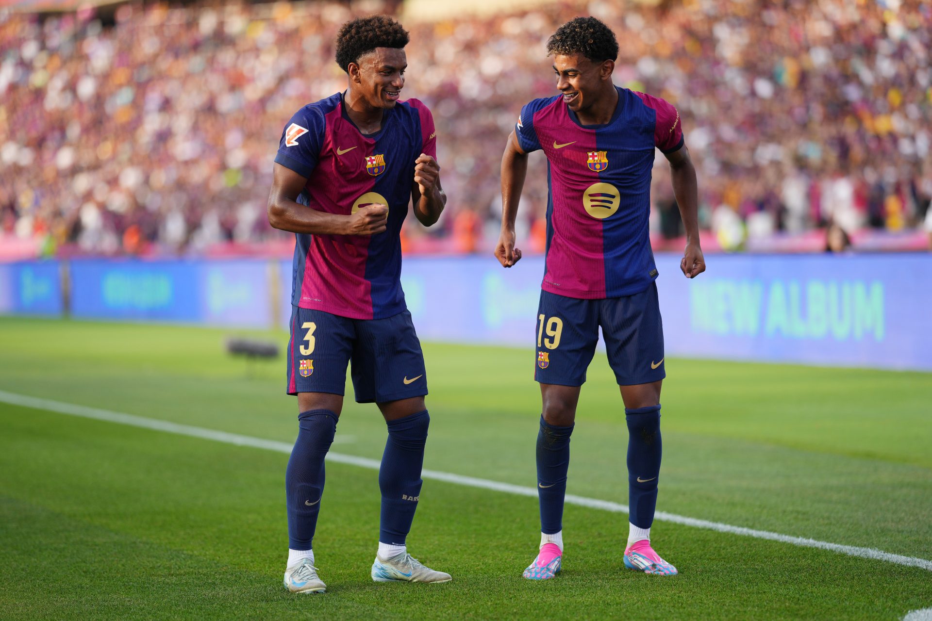 برشلونة يتحرك لحسم صفقة كبرى بعد مطالبات من بالدي ويامال