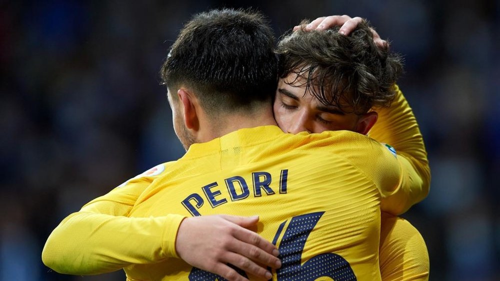 مفاجأة في برشلونة! الكل ظن أن راشفورد هو الصفقة… لكن لاعب آخر خطف الأضواء وأذهل نجوم الفريق