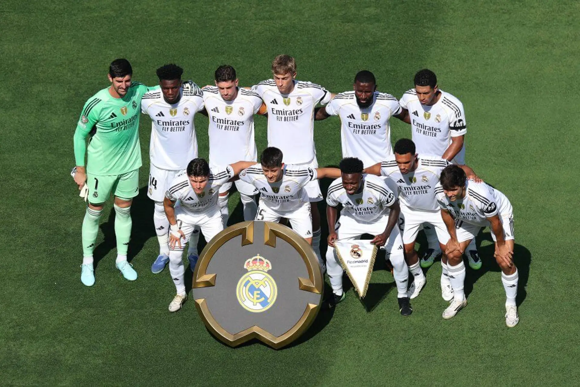 انفجار في الميركاتو: ريال مدريد يبدأ التحرك لإنقاذ ما يمكن إنقاذه