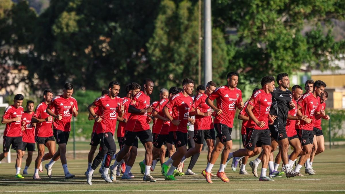 صدمة للأهلي.. نجم الفريق يقترب بشدة من التوقيع للزمالك