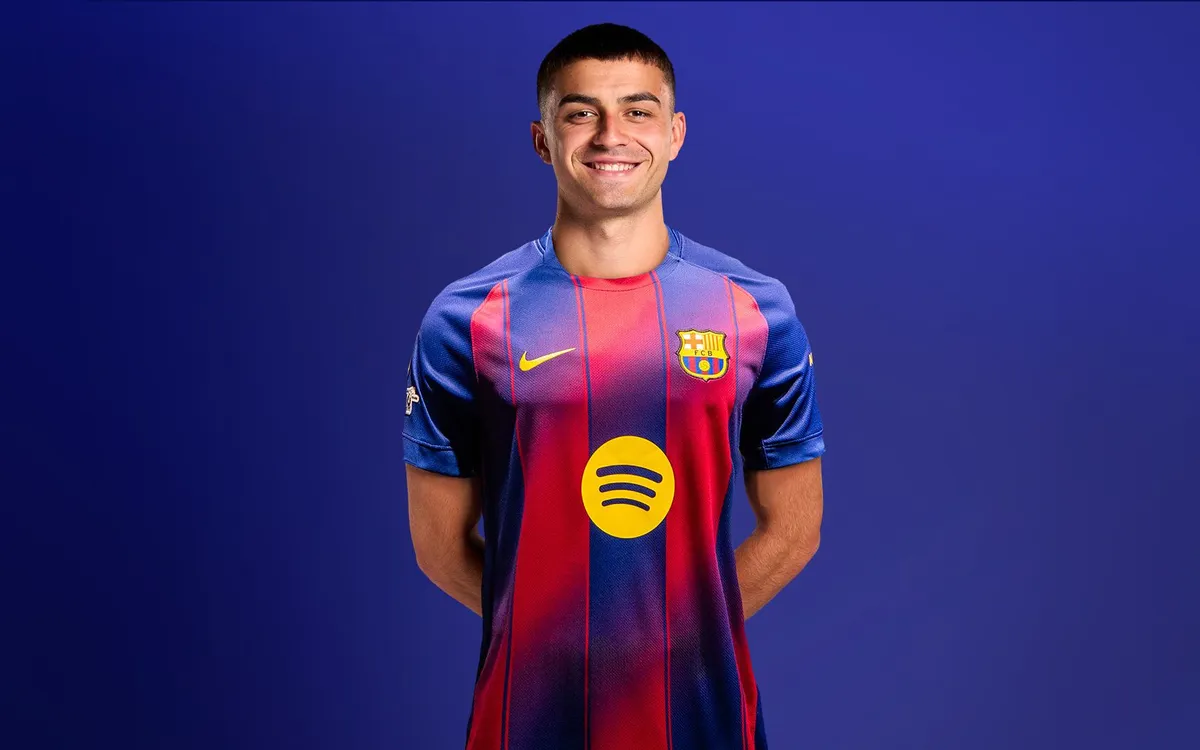رحيل موجع.. فليك يتسبب في خروج أحد أقرب أصدقاء بيدري من برشلونة